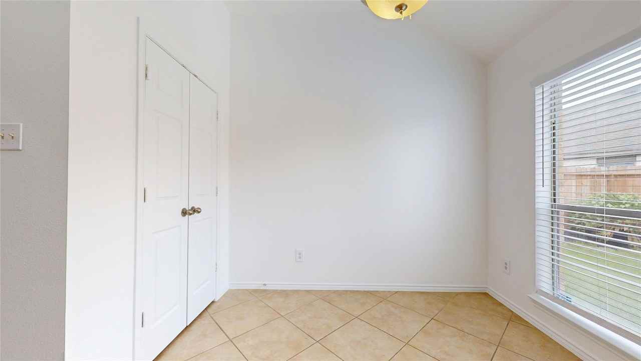 2001 Balsam Lake Lane #2001 - Photo 3 of 26