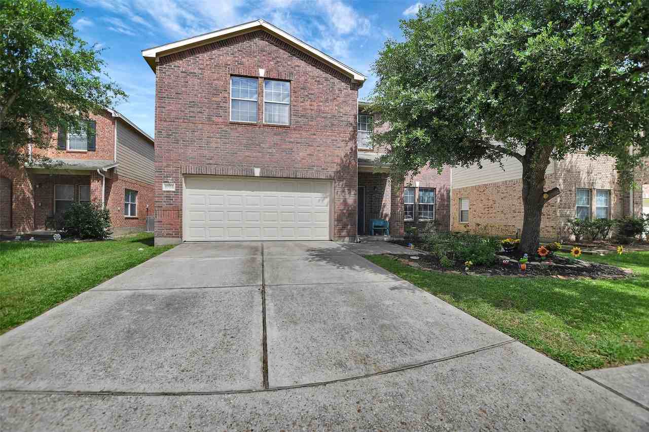 6706 Lindale Manor Ct #6706 - Photo 3 of 47