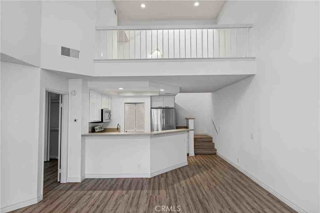 45 Briarglen #45-64 - Photo 5 of 19