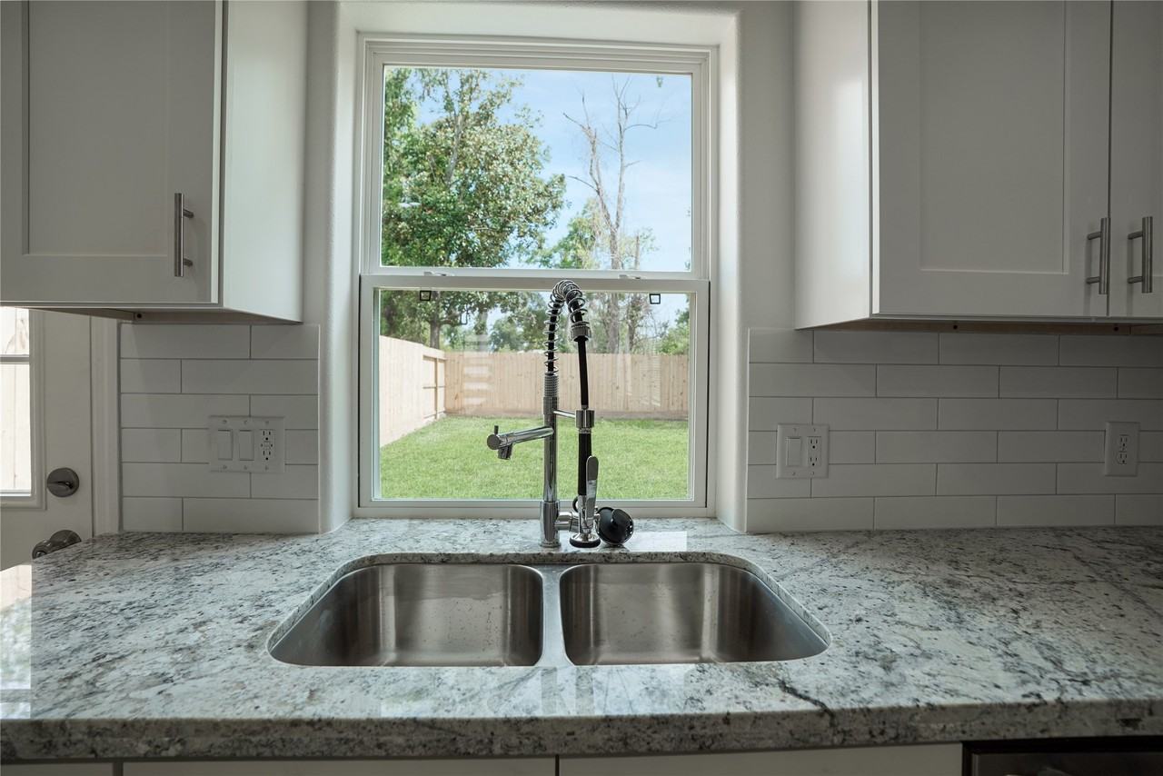 7914 Laura Koppe Rd #7914B - Photo 2 of 14