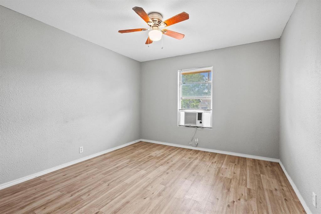 701 West Hull Street #701-1012 - Photo 3 of 20