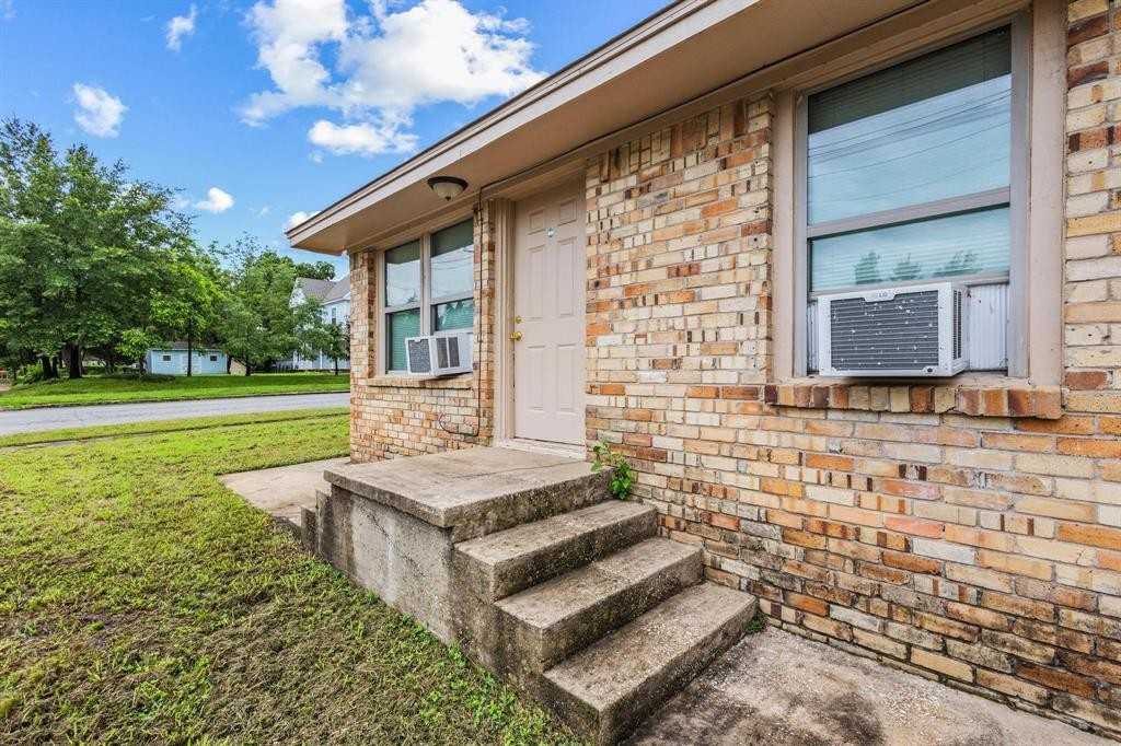 701 West Hull Street #701-1012 - Photo 4 of 20