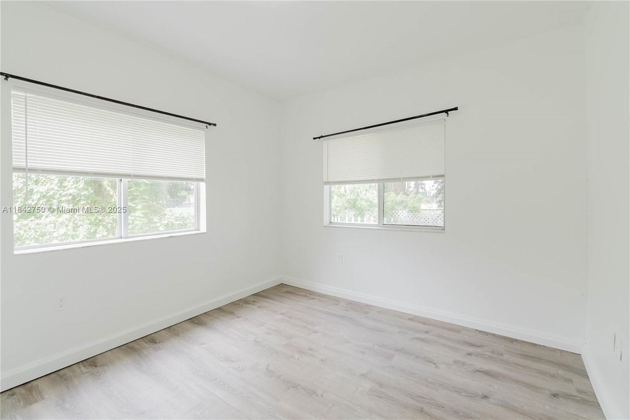 109 Nw 6th Ave #109-6 - Photo 7 of 43