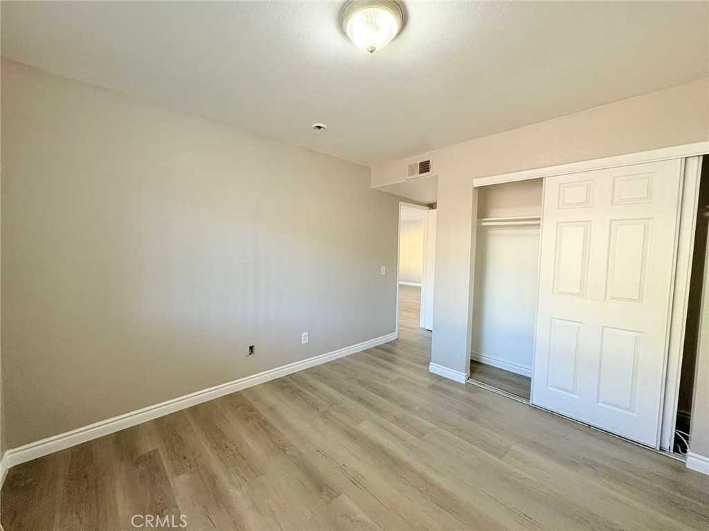 322 W Avenue 38 #322G - Photo 3 of 12