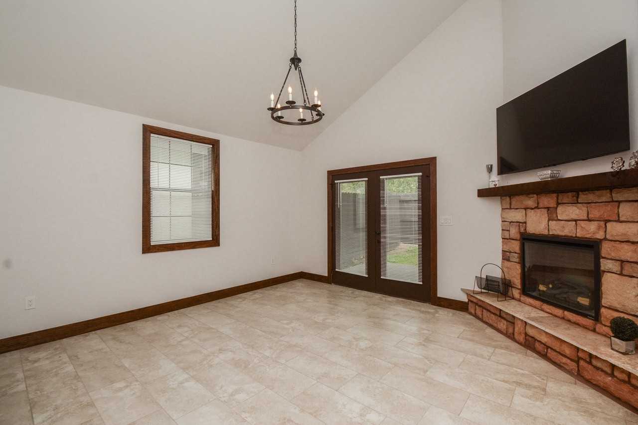 29525B Turnbury Village Dr #29525 - Photo 5 of 32