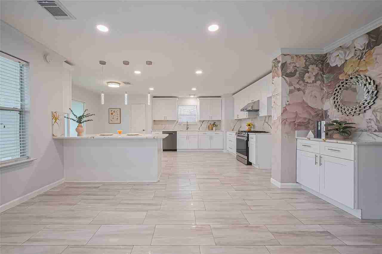 5914 Clerkenwell Drive #5914 - Photo 4 of 44