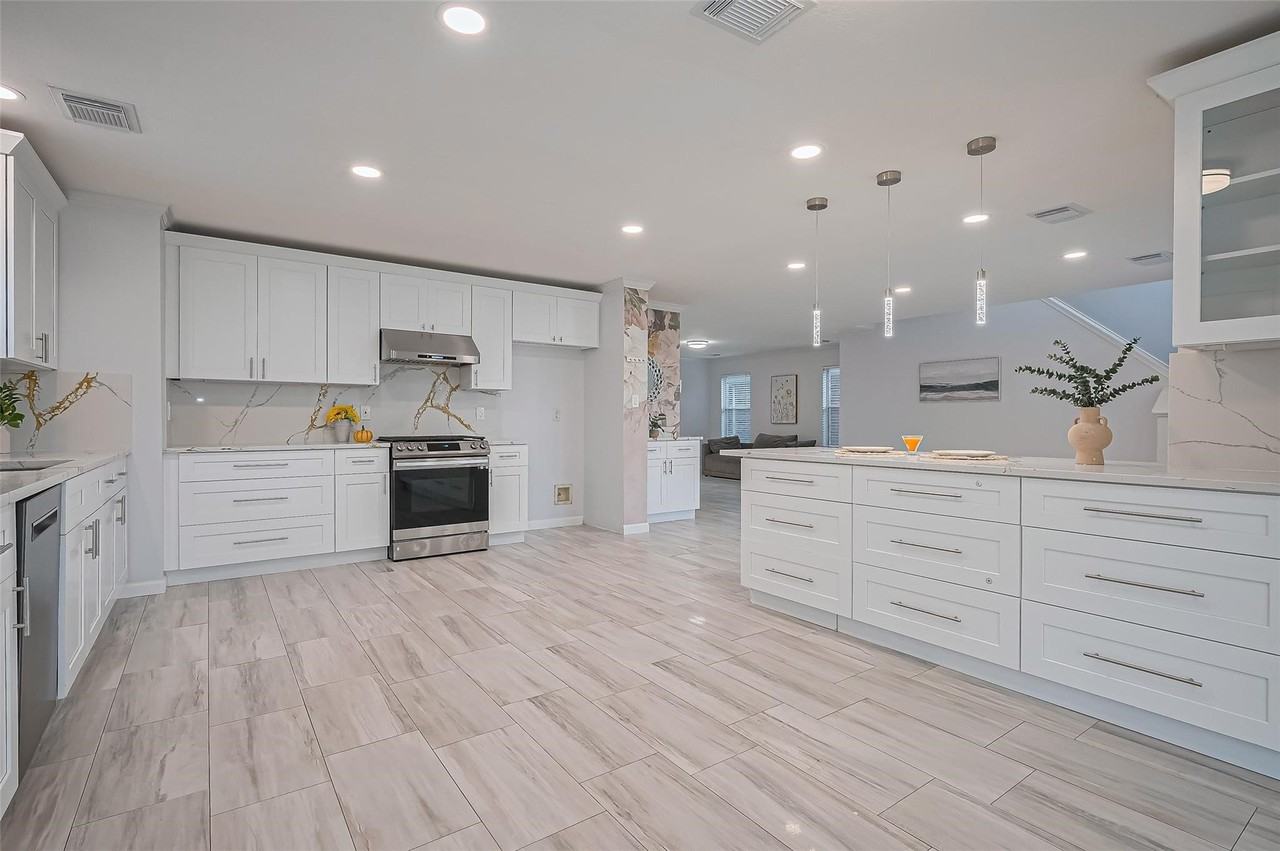 5914 Clerkenwell Drive #5914 - Photo 5 of 44