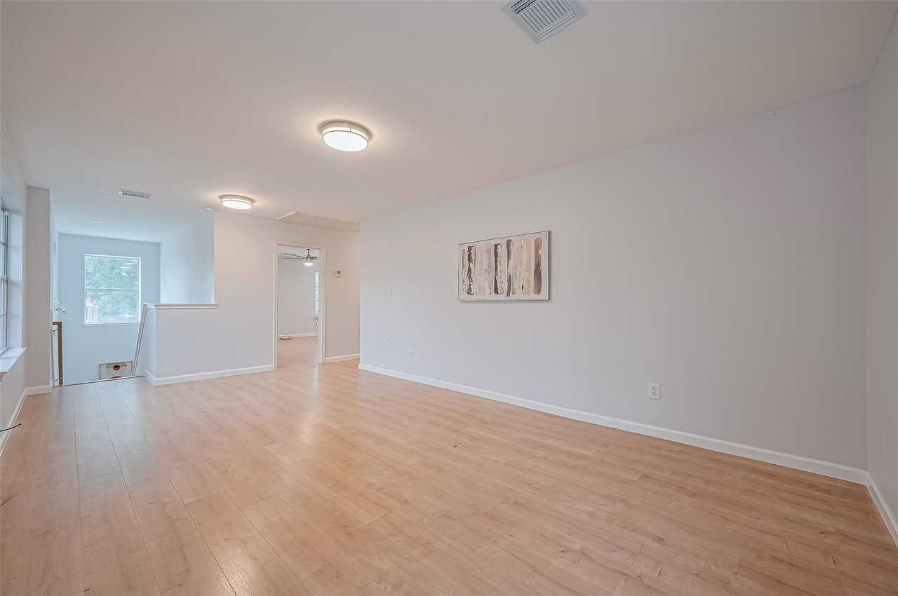 5914 Clerkenwell Drive #5914 - Photo 7 of 44