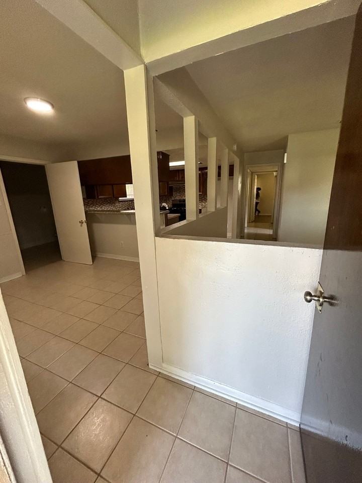 7223 Valmont Dr #7223 - Photo 4 of 12