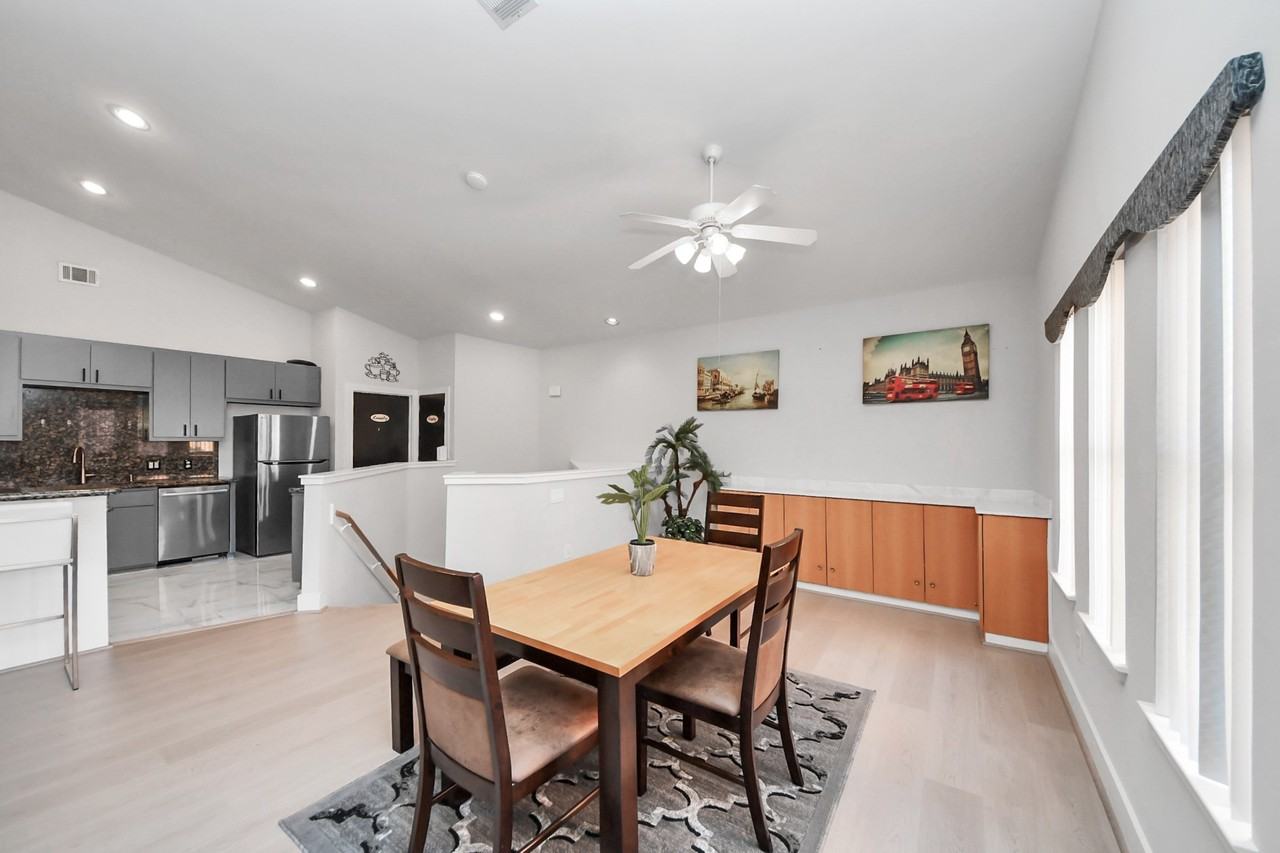 9715 Riddlewood Lane #9715