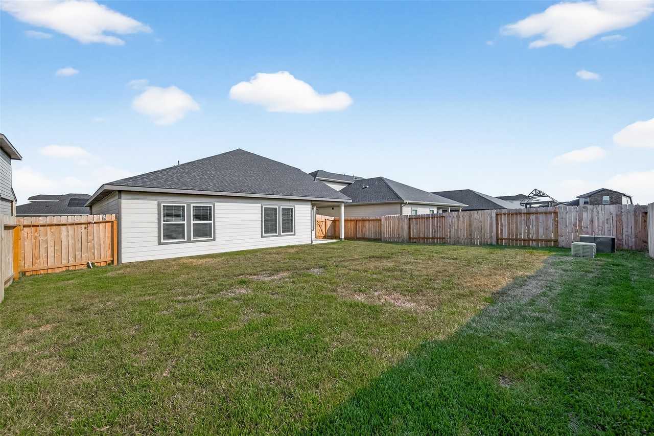 30611 Castle Cove Dr #30611 - Photo 2 of 50