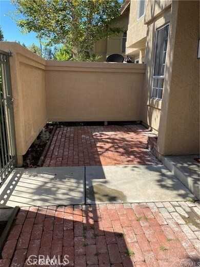 14 Hillgate Pl #14 - Photo 2 of 20