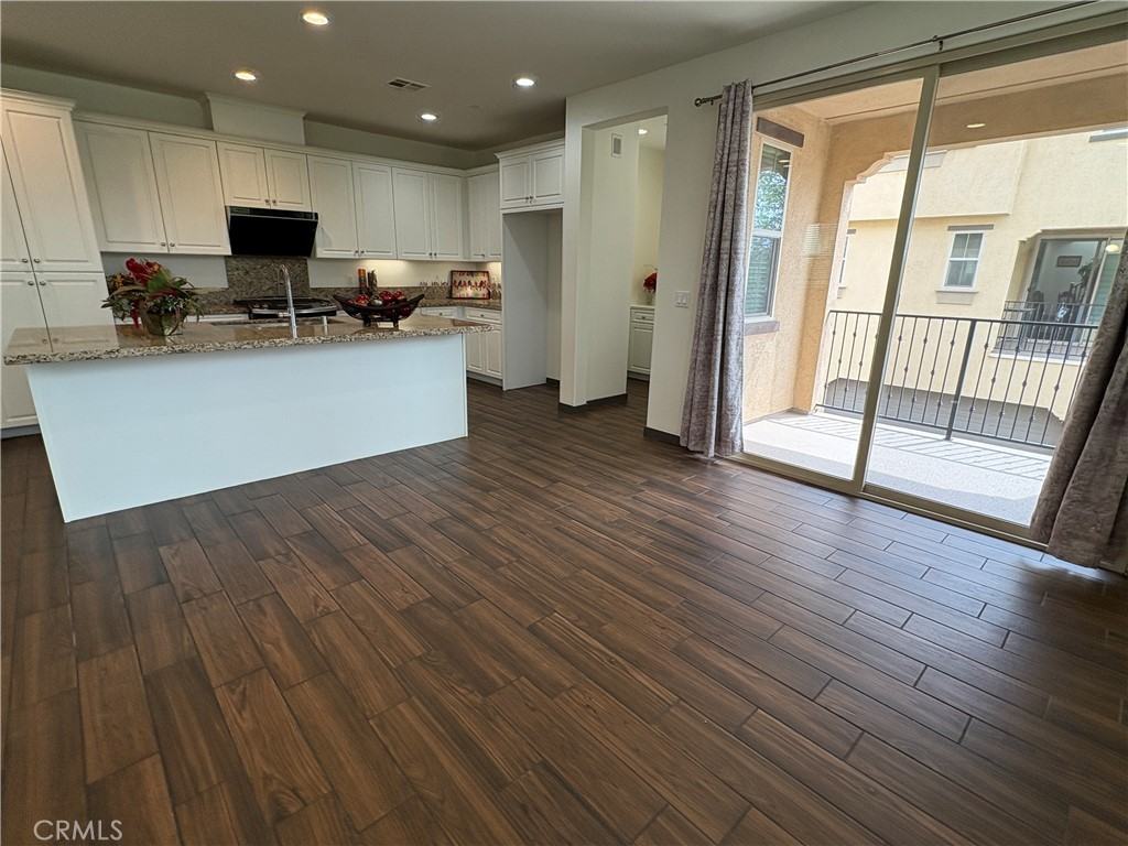 21038 Cornerstone Dr #21038 - Photo 3 of 29