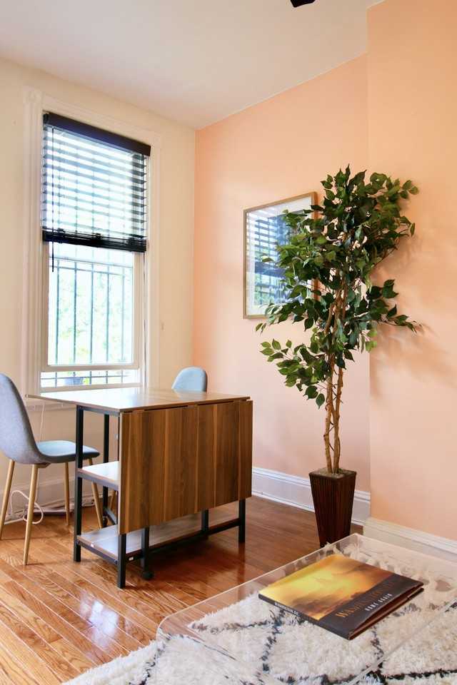 1423 E Street NE, Unit First Floor - Photo 7 of 21