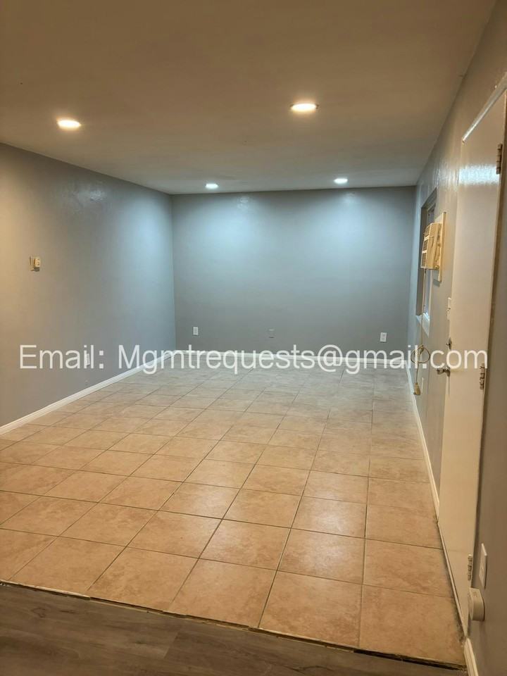 427 West 3rd Street, Unit 429 C - Photo 5 of 8