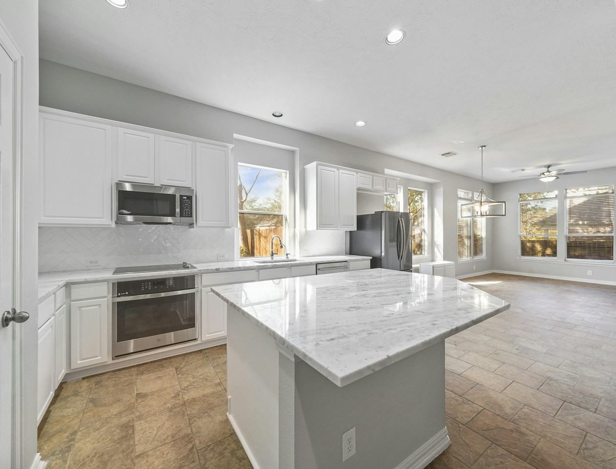 106 Cezanne Woods Drive - Photo 6 of 22