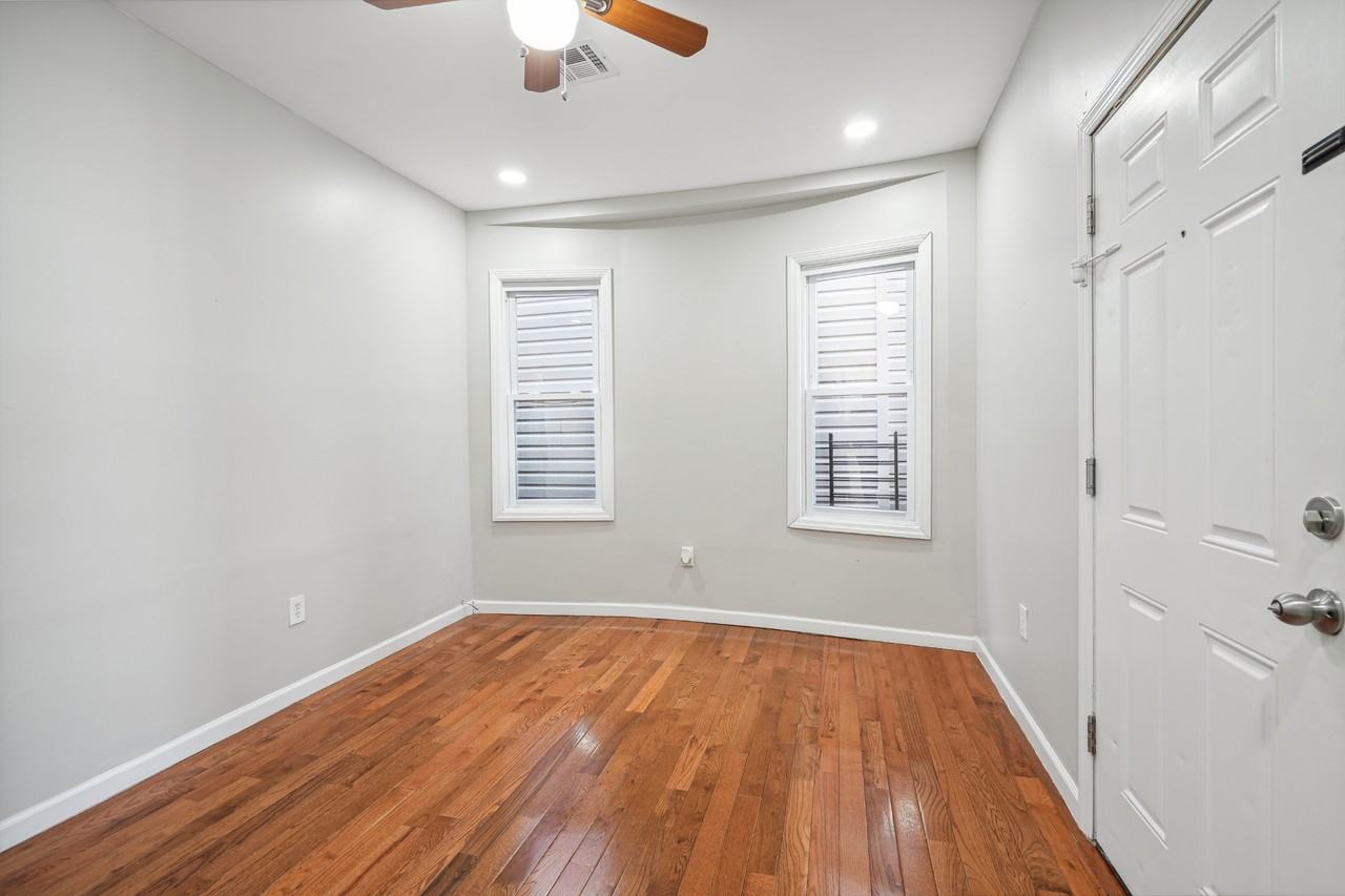 96 S 12th St #2 - Photo 5 of 11