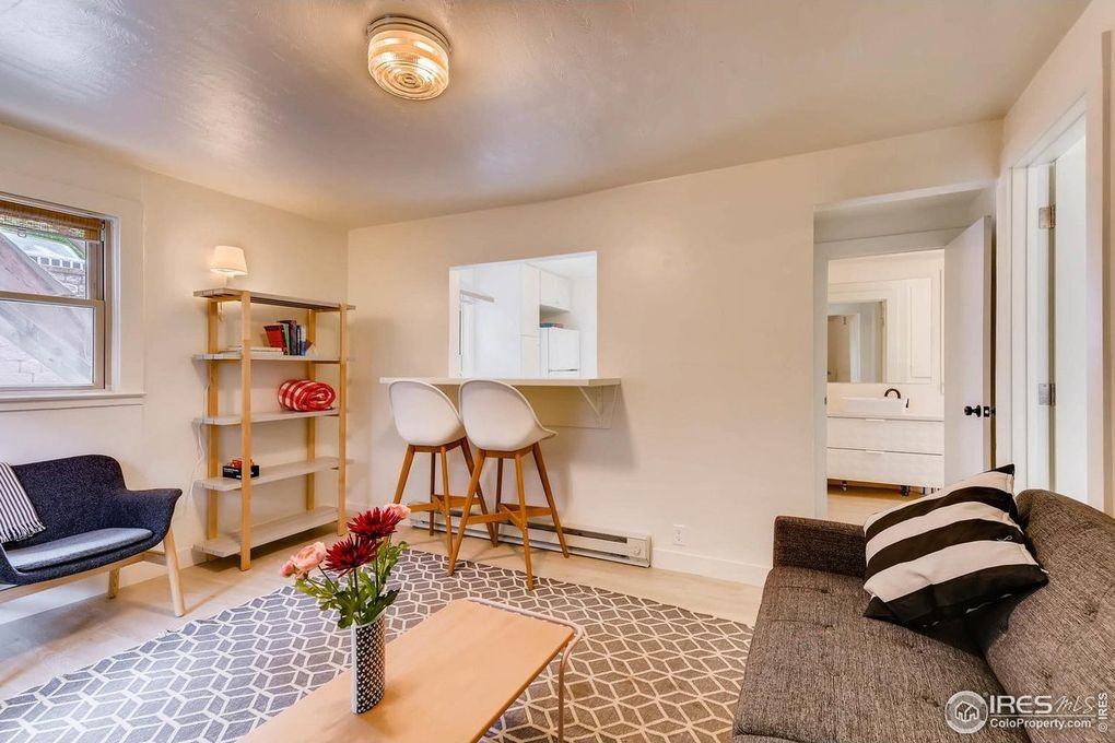 194 Artesian Drive #11 - Photo 3 of 14