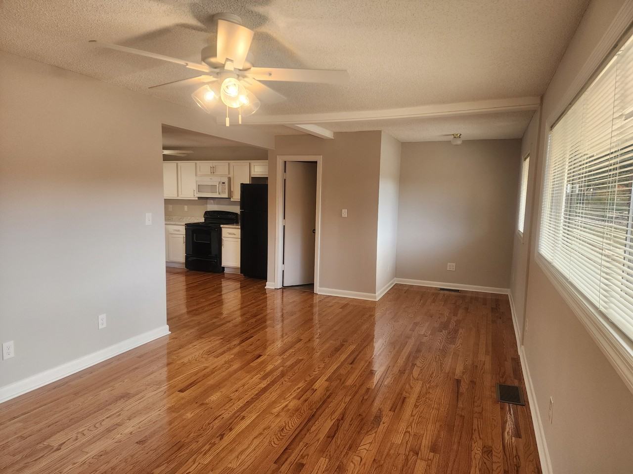 3231 Dorian Road #NA - Photo 4 of 21