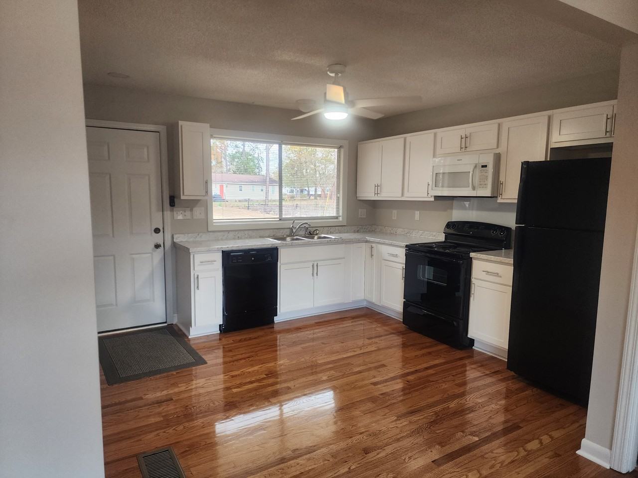 3231 Dorian Road #NA - Photo 7 of 21