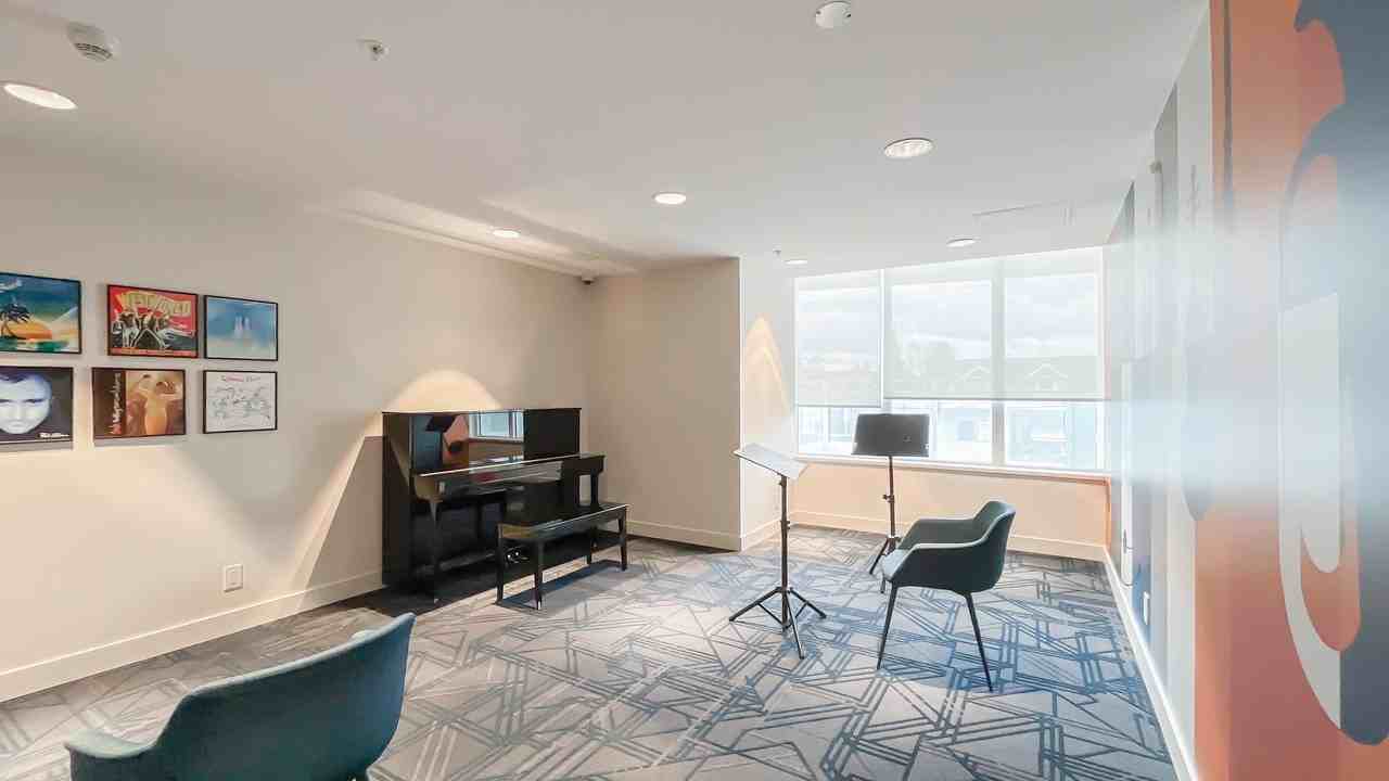 5051 Imperial Street #1402 - Photo 6 of 15