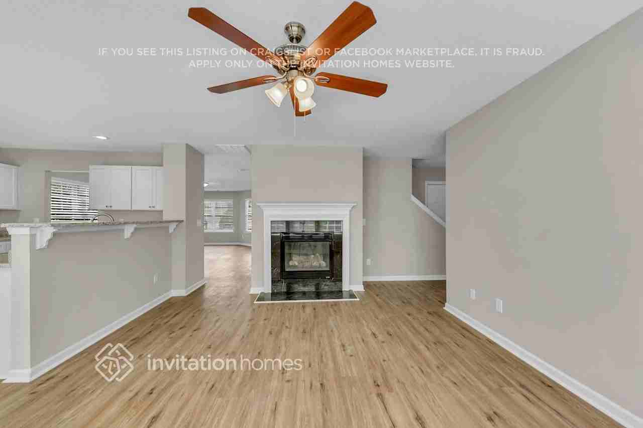 3309 Marshlane Way - Photo 3 of 27