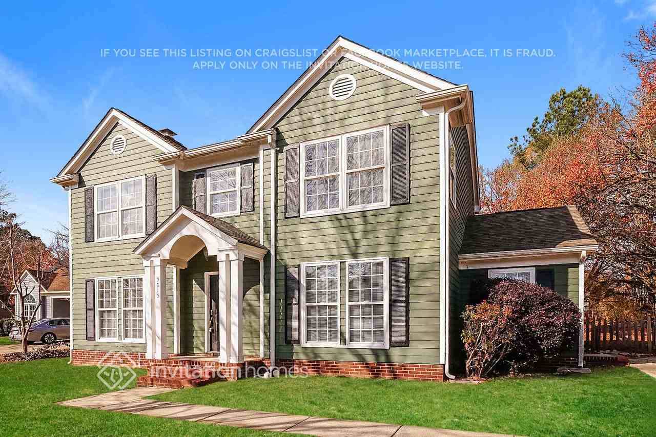 9815 Cooper Run Ln - Photo 4 of 18