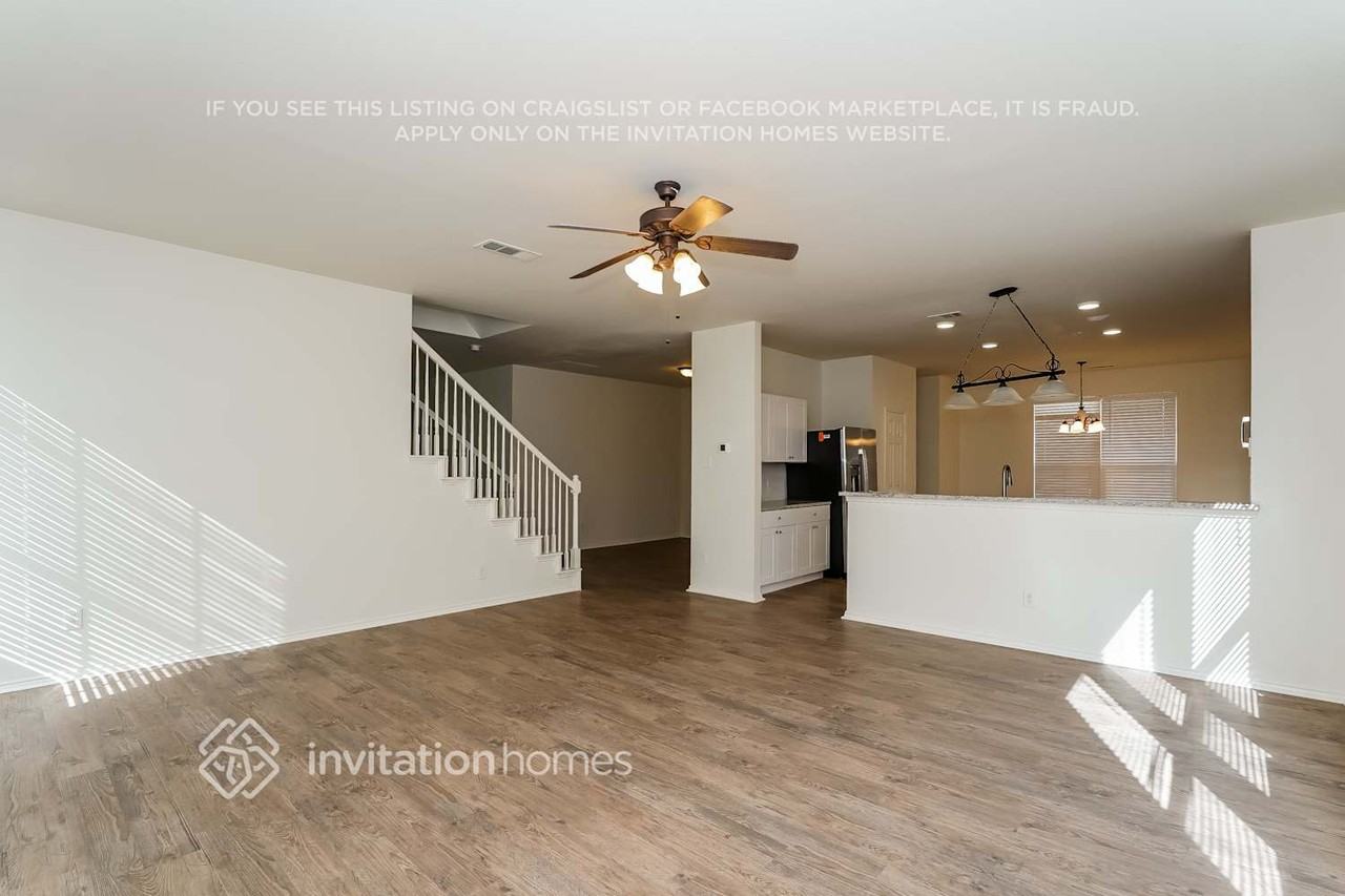 3813 Dunlavy Rd - Photo 5 of 18