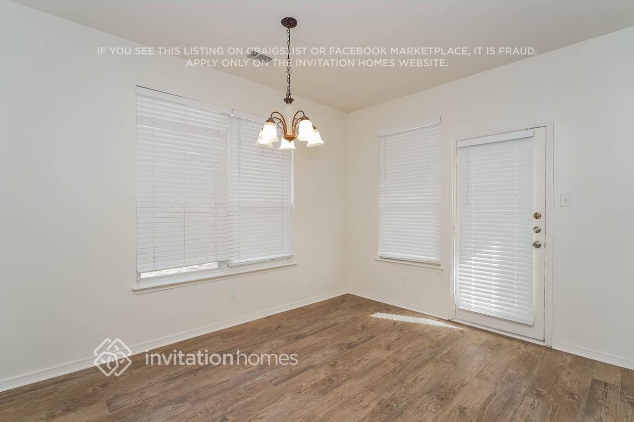 3813 Dunlavy Rd - Photo 7 of 18