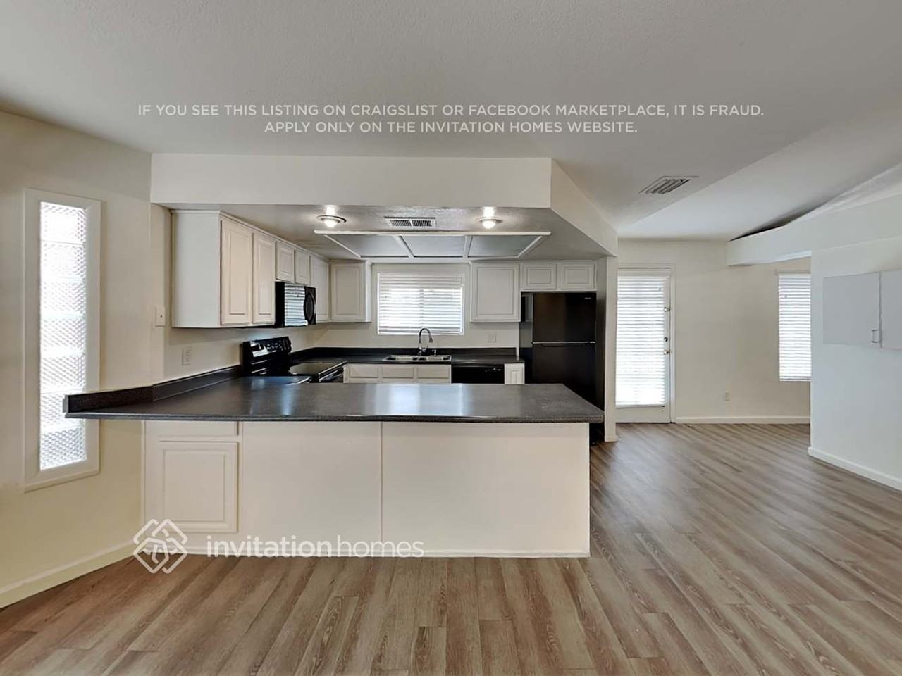 6361 West Caron Street - Photo 7 of 20