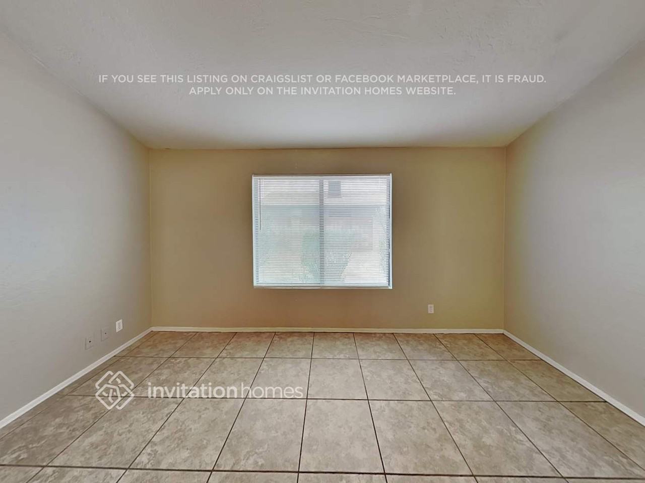 9708 North 56th Lane - Photo 4 of 19