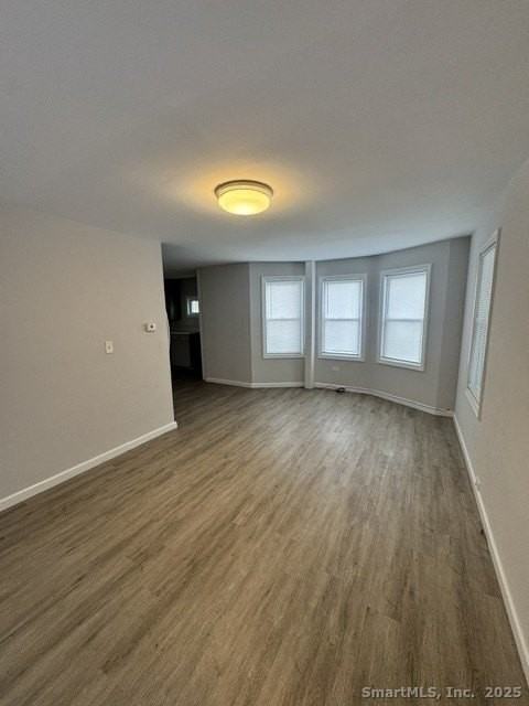 45 Wood Ave #1stFL - Photo 5 of 10