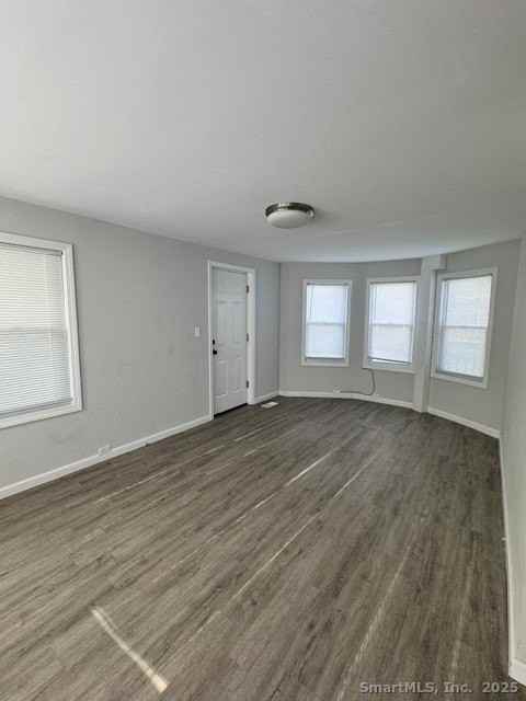 45 Wood Ave #1stFL - Photo 7 of 10