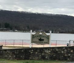 144 Lakeside Drive West - Photo 1 of 1