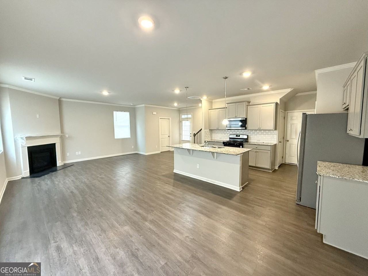 5831 Screech Owl Dr - Photo 7 of 28