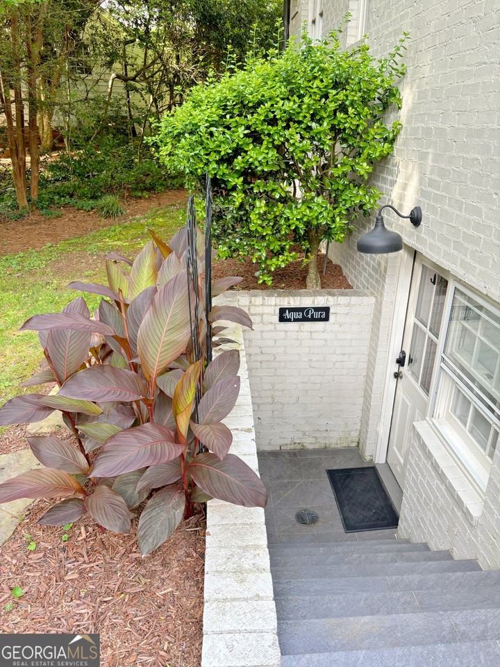 785 Weatherly Lane Northwest - Photo 3 of 20