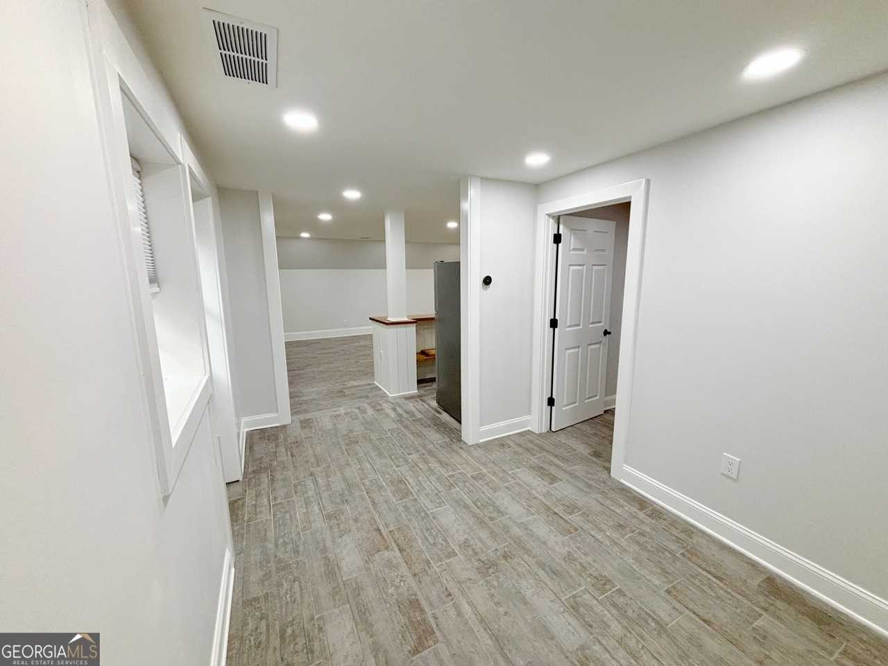 785 Weatherly Lane Northwest - Photo 7 of 20