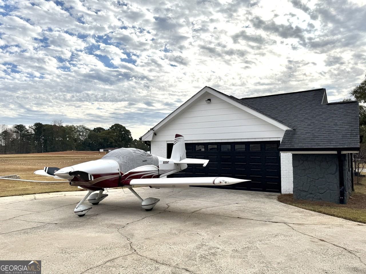 120 Red Fox Run - Photo 3 of 28