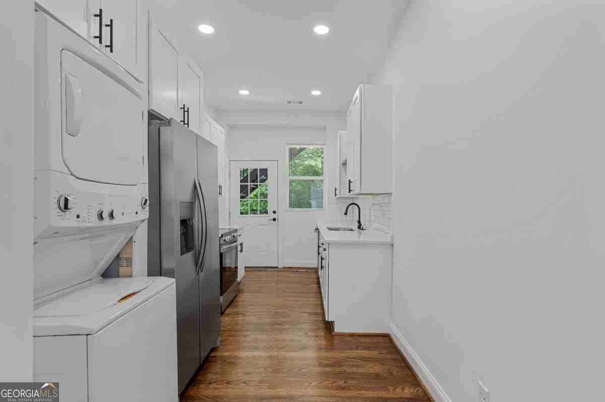 360 Ponce De Leon Ave Ne #24 - Photo 5 of 15