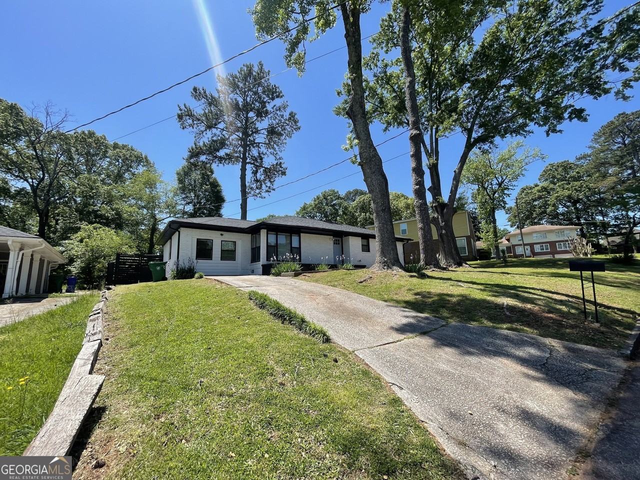 2597 Glenvalley Drive