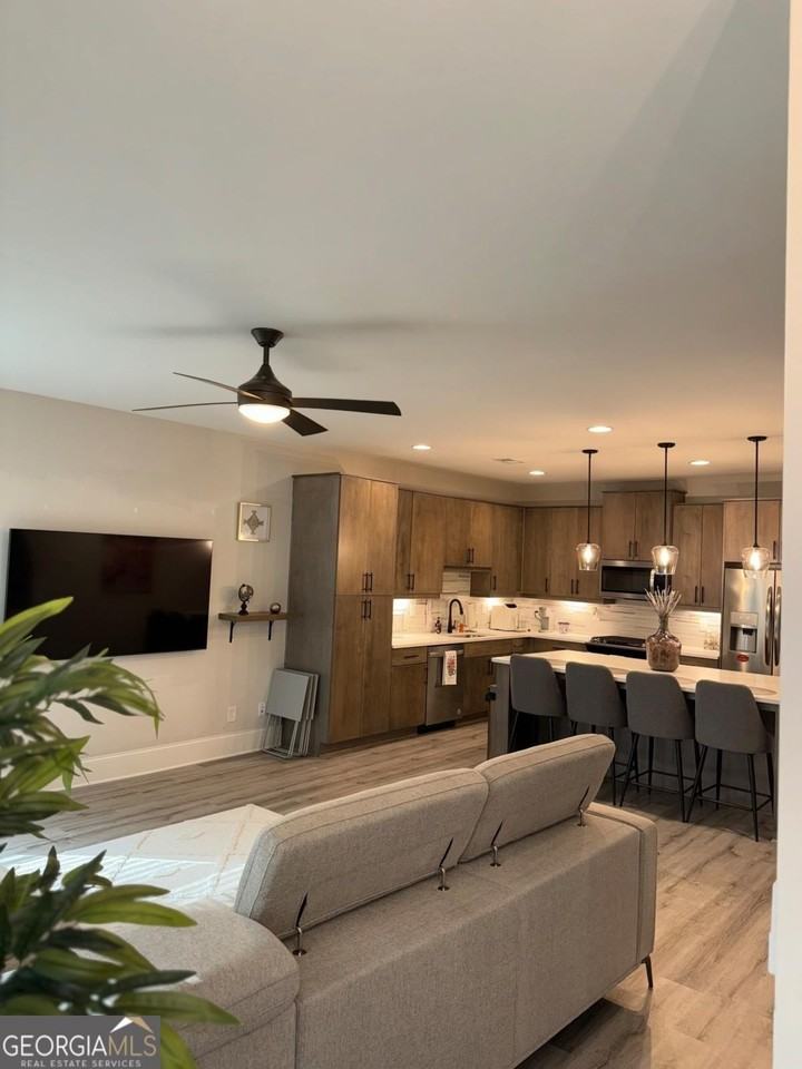 1971 Drew Dr Nw - Photo 2 of 17