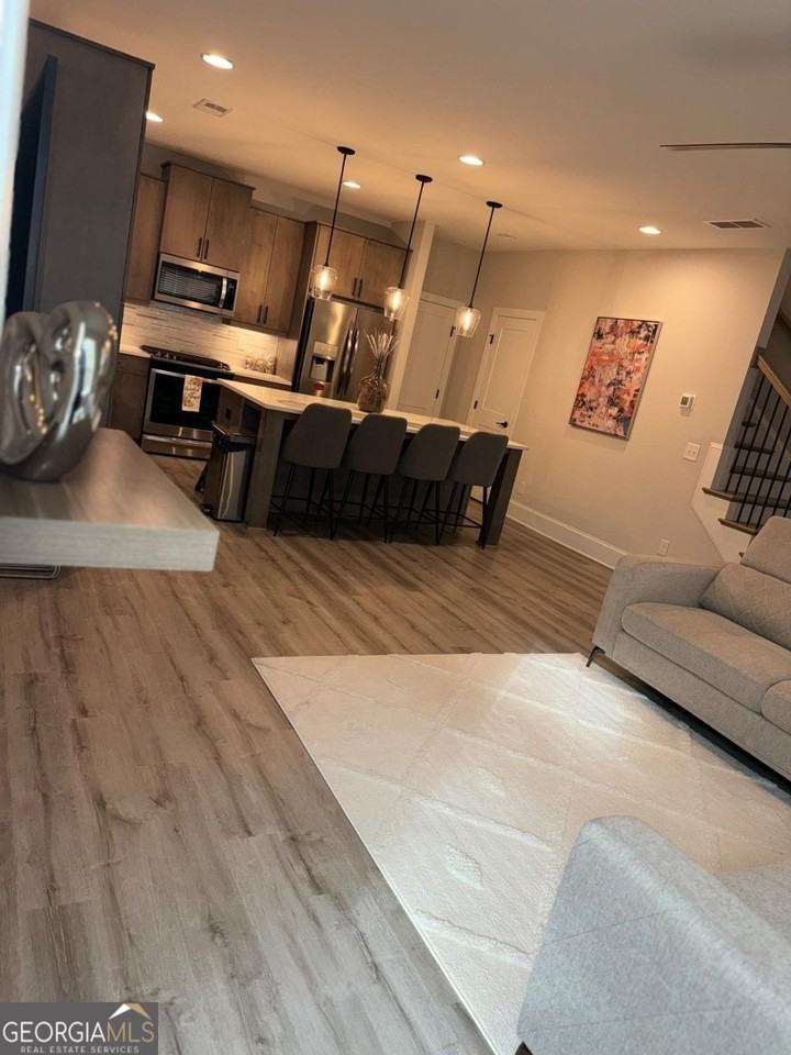 1971 Drew Dr Nw - Photo 4 of 17