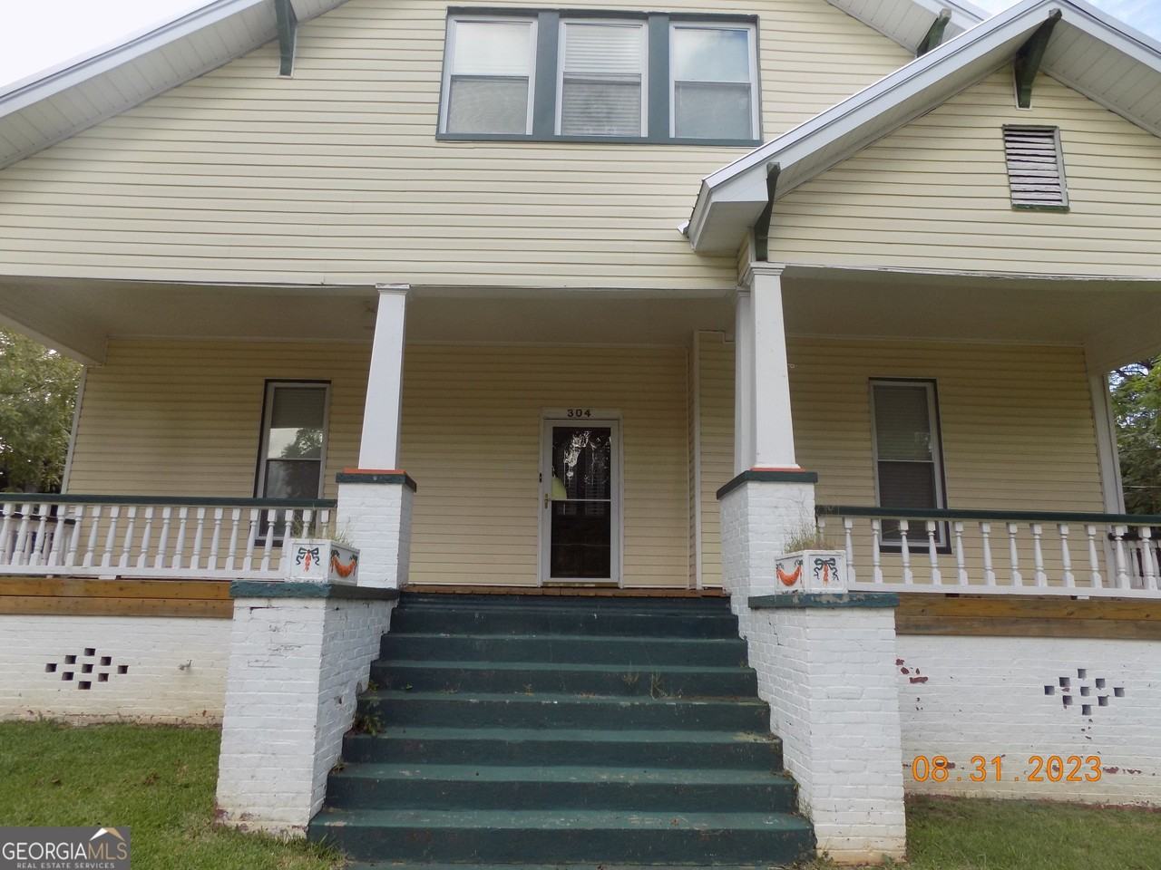 304 Boulevard - Photo 2 of 19