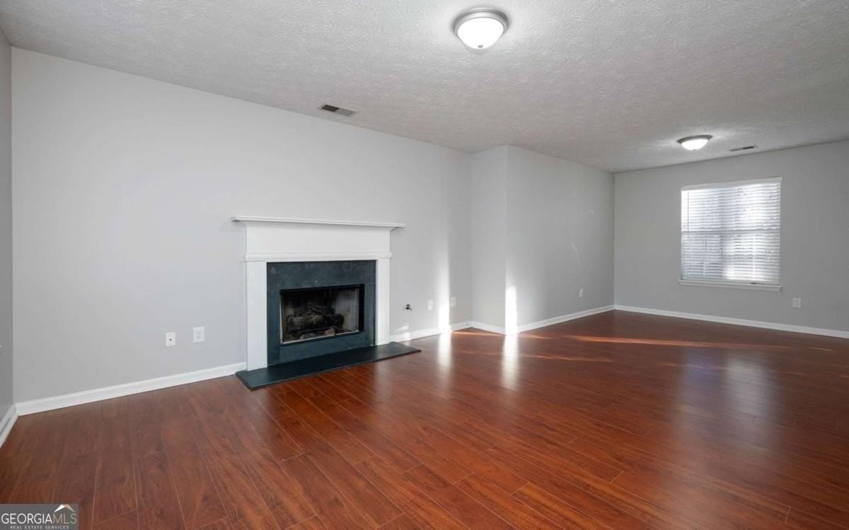 2911 Noah Drive - Photo 5 of 27