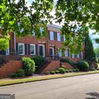 featured image of 1111 Surrey Lane