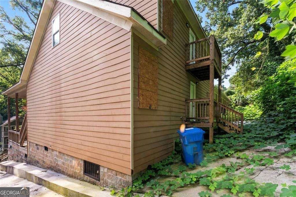 930 Hall Street Northwest #A - Photo 3 of 31