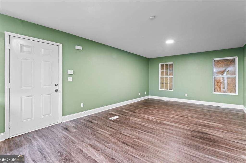 930 Hall Street Northwest #A - Photo 6 of 31