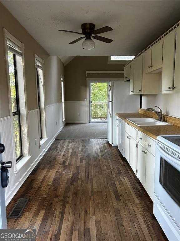 3836 Clubhouse Drive #0 - Photo 3 of 19