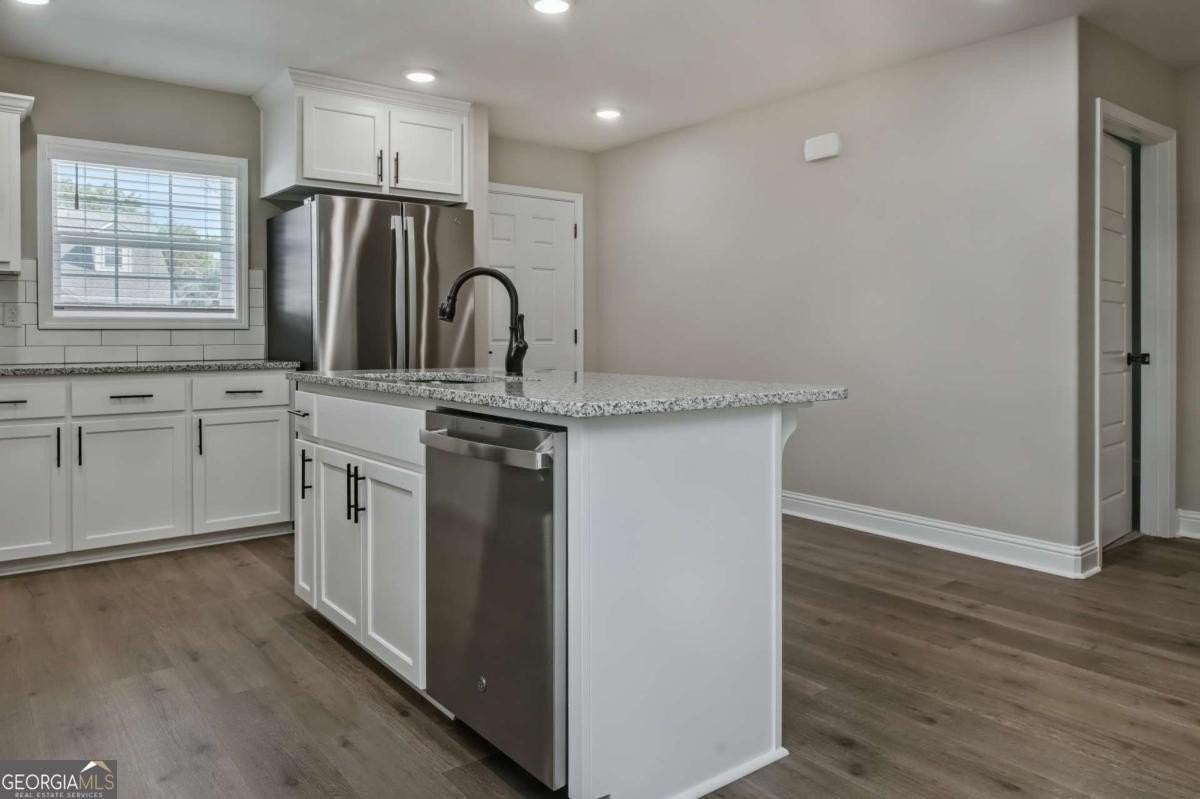 411 Madison Avenue - Photo 6 of 41