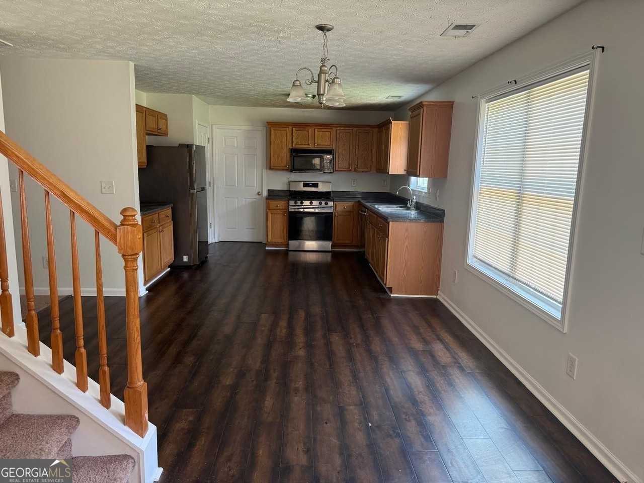 2909 Rusticwood Drive - Photo 3 of 17